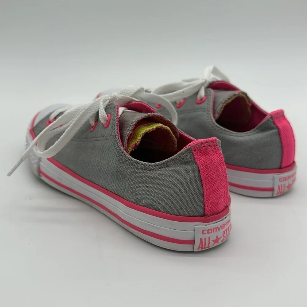 Converse All Star Chuck Taylor Girls Size 4 Double Tongue Sneaker 640578F